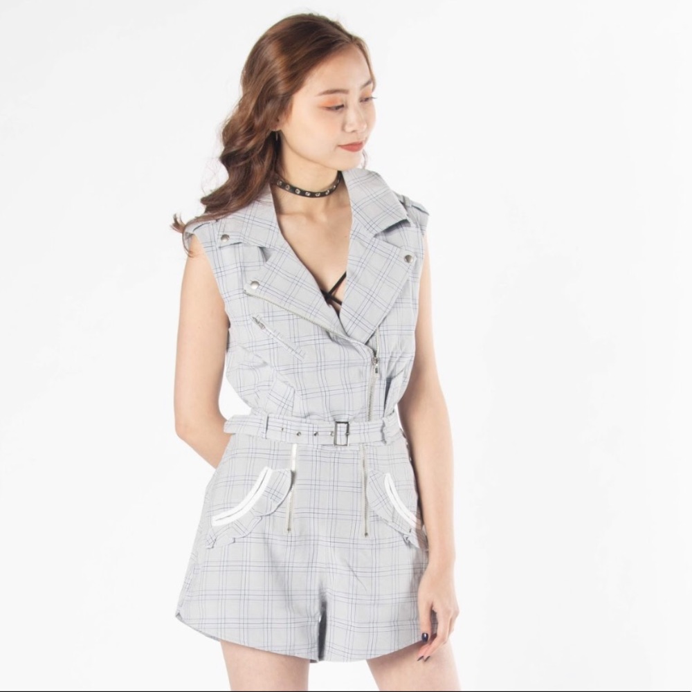 Grey Sleeveless Checked Moto Vest And Shorts Set